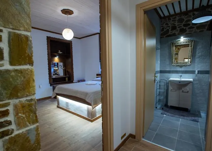 The Backyard Fisherman's House Nyaraló Káto Gadzéa